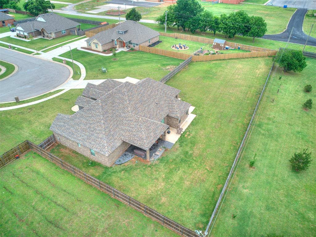 503 Cantebury Drive Property Photo 49