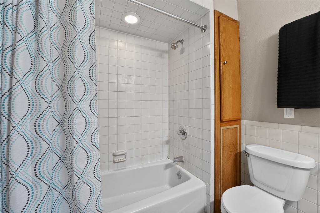 1014 W E Avenue Property Photo 30