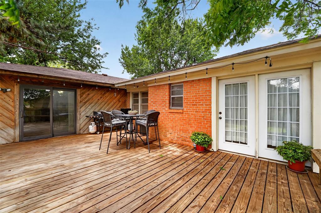1014 W E Avenue Property Photo 36