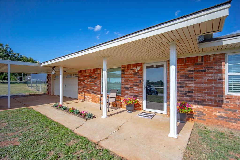 1230477 Property Photo 1