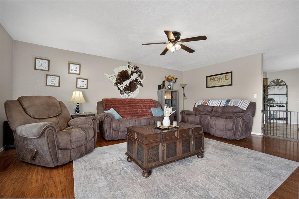 1230477 Property Photo 7