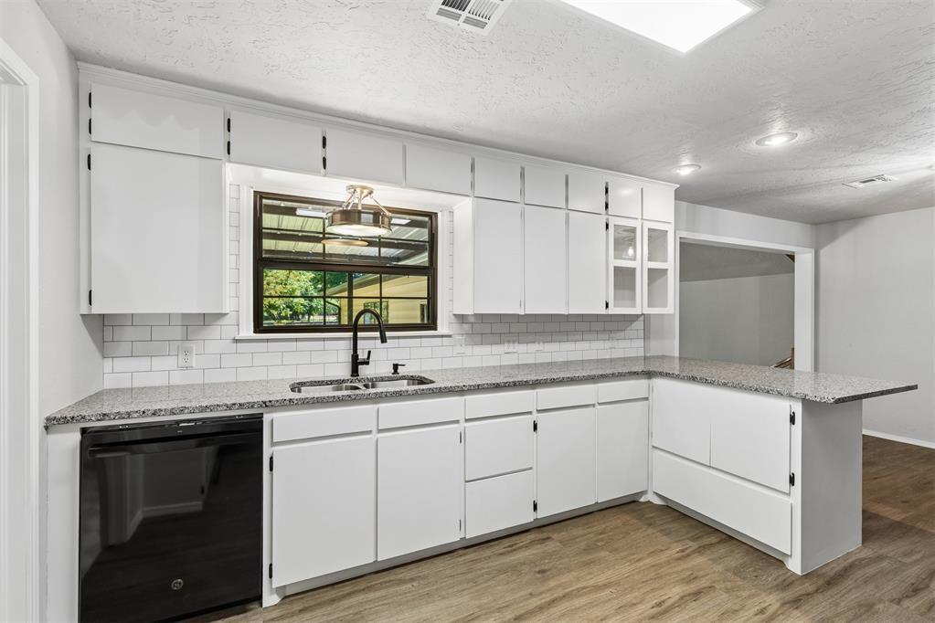 318 S Walnut Street Property Photo 13