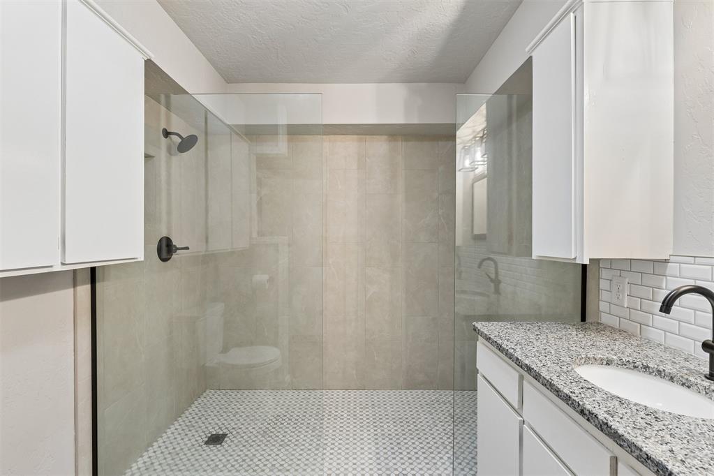 318 S Walnut Street Property Photo 31