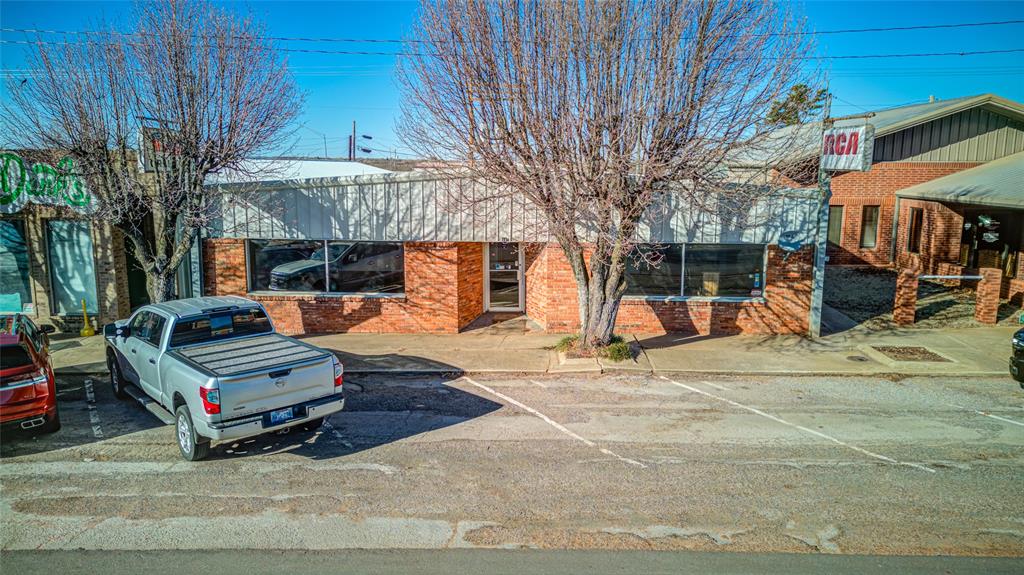 1230498 Property Photo 1