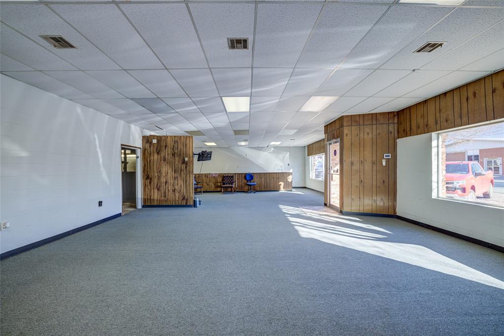 1230498 Property Photo 6