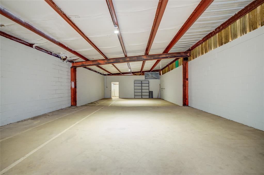 1230498 Property Photo 9