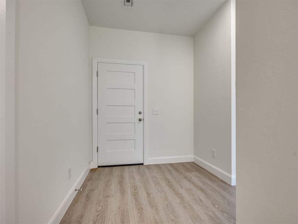 2017 Brush Creek Way Property Photo 2