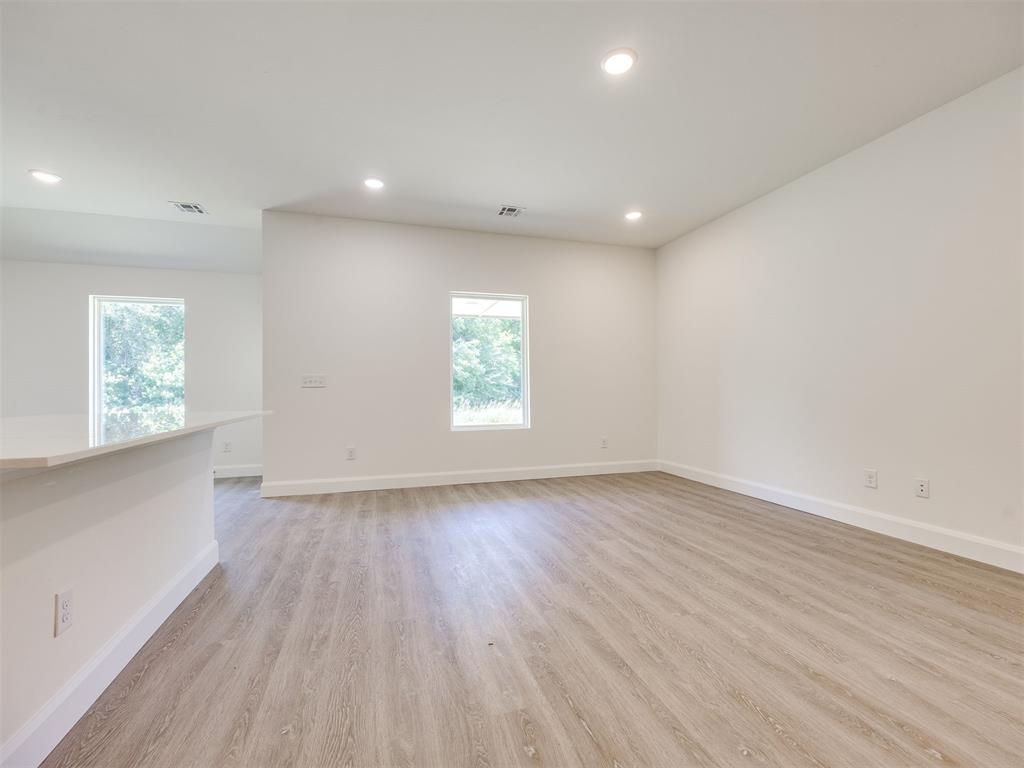 2017 Brush Creek Way Property Photo 3