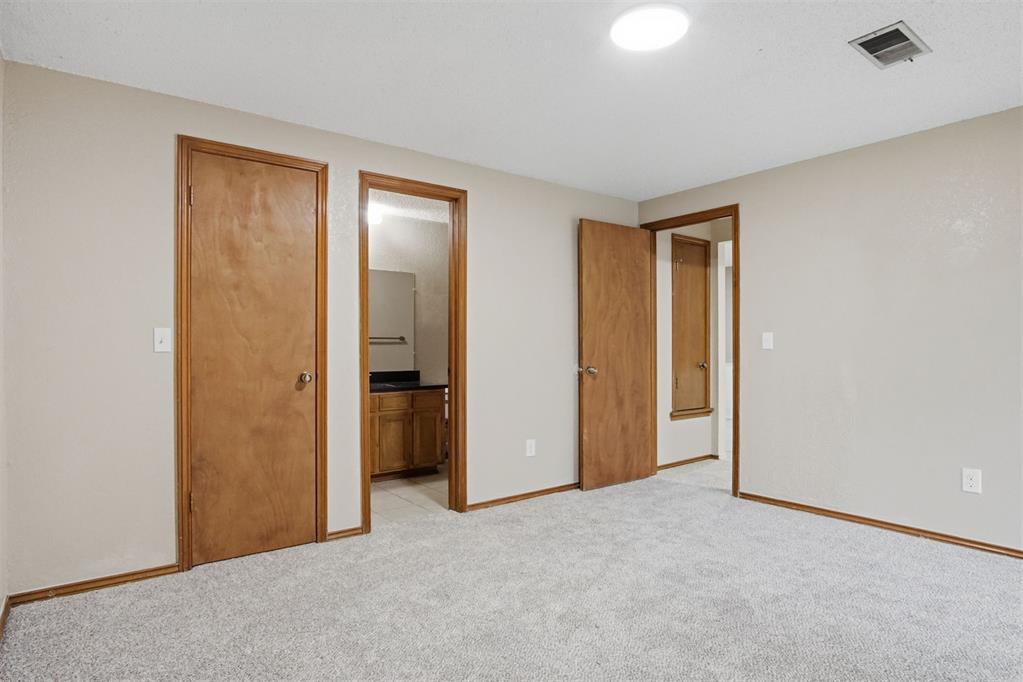 7702 Nw 113th Place Property Photo 18
