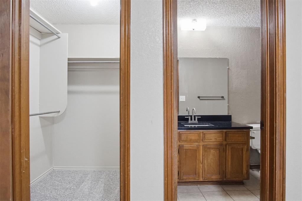 7702 Nw 113th Place Property Photo 19