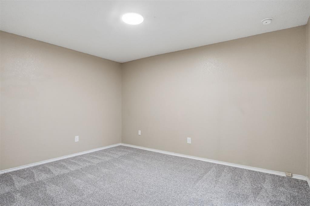 7702 Nw 113th Place Property Photo 25