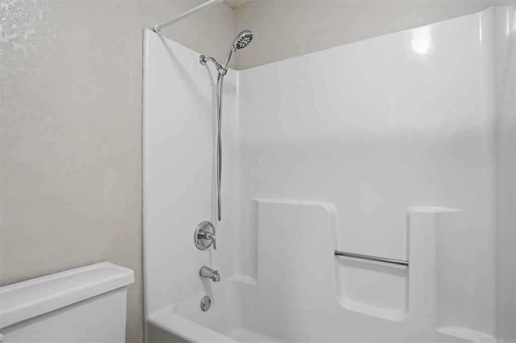 7702 Nw 113th Place Property Photo 27