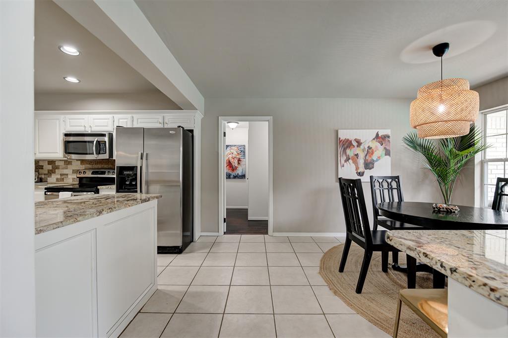 3926 Warwick Drive Property Photo 12