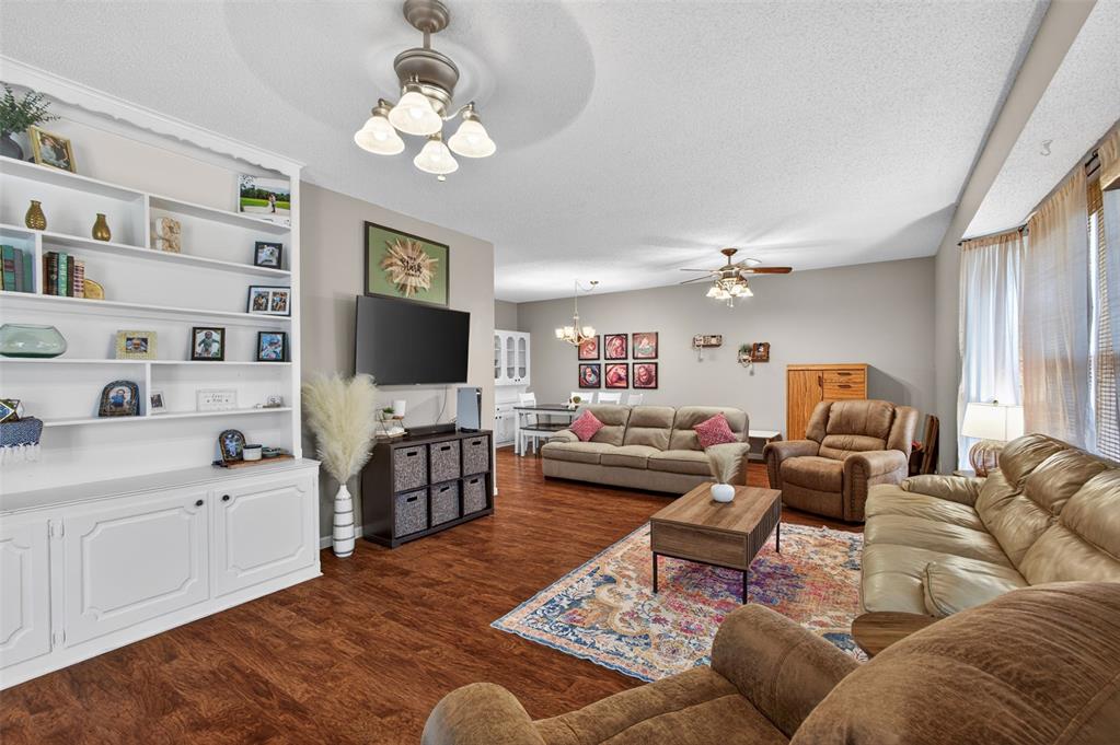 1003 E Proctor Avenue Property Photo 7