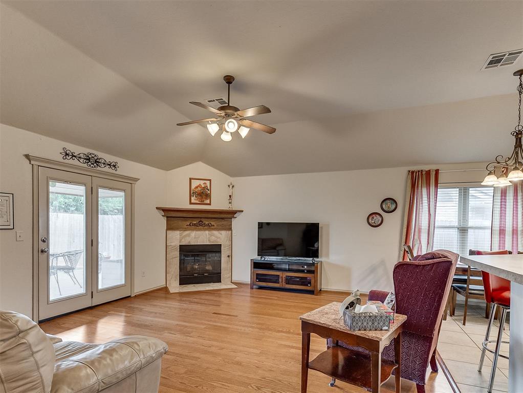 3908 Catamaran Dr Property Photo 6
