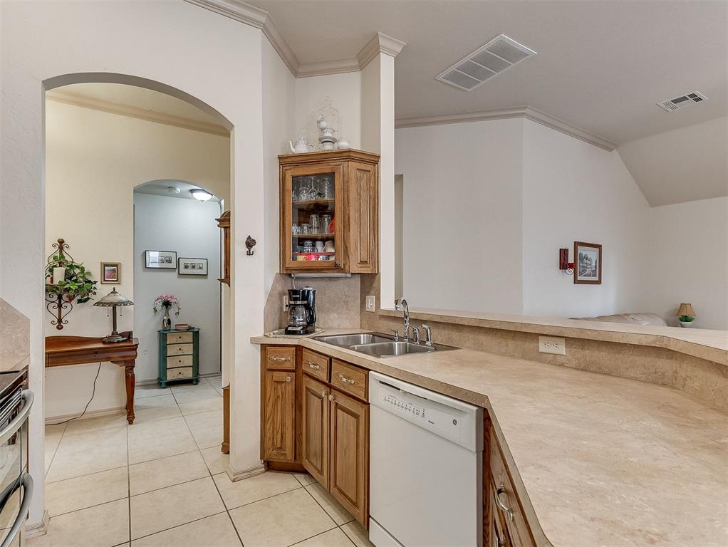3908 Catamaran Dr Property Photo 17