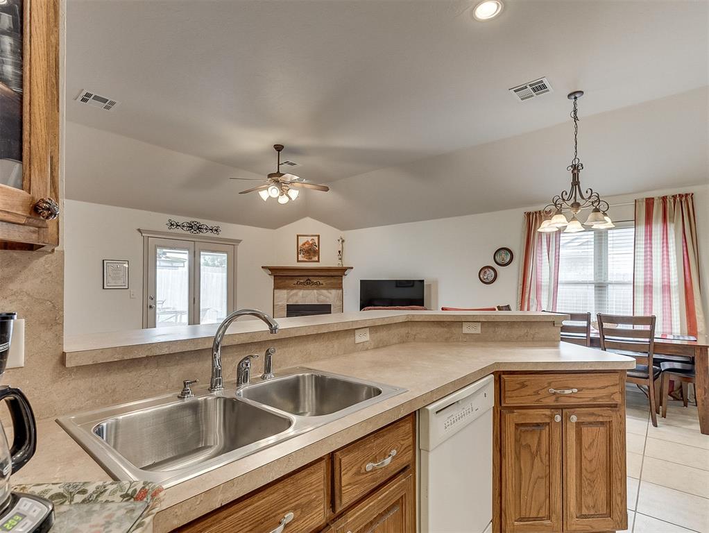 3908 Catamaran Dr Property Photo 20
