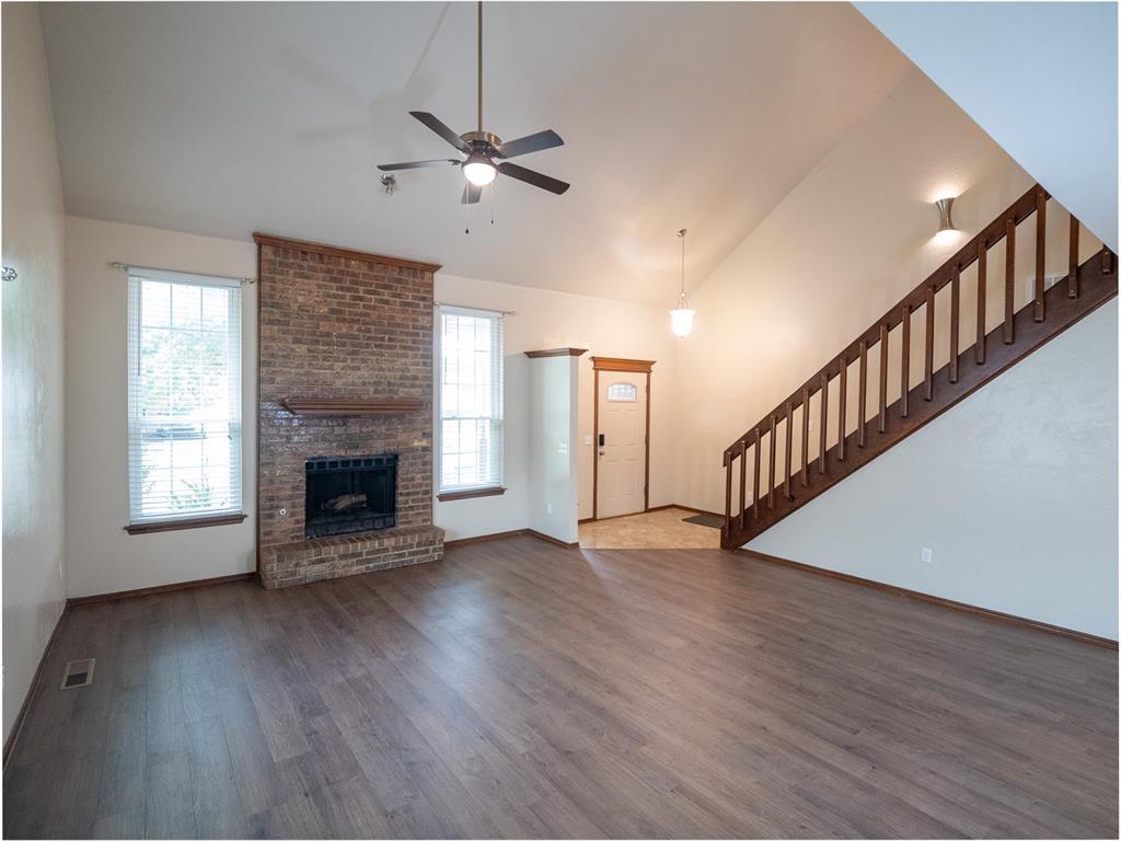 621 Sw 150th Street Property Photo 6