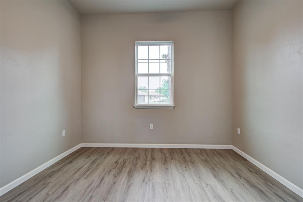 1017 E Cavanaugh Street Property Photo 24