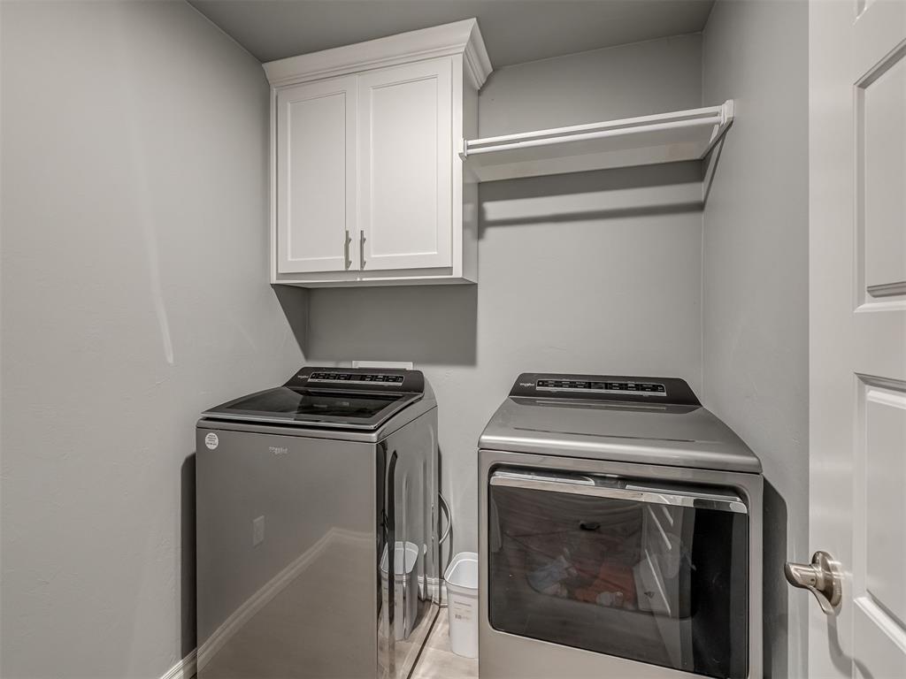 9321 Nw 90th Street Property Photo 35