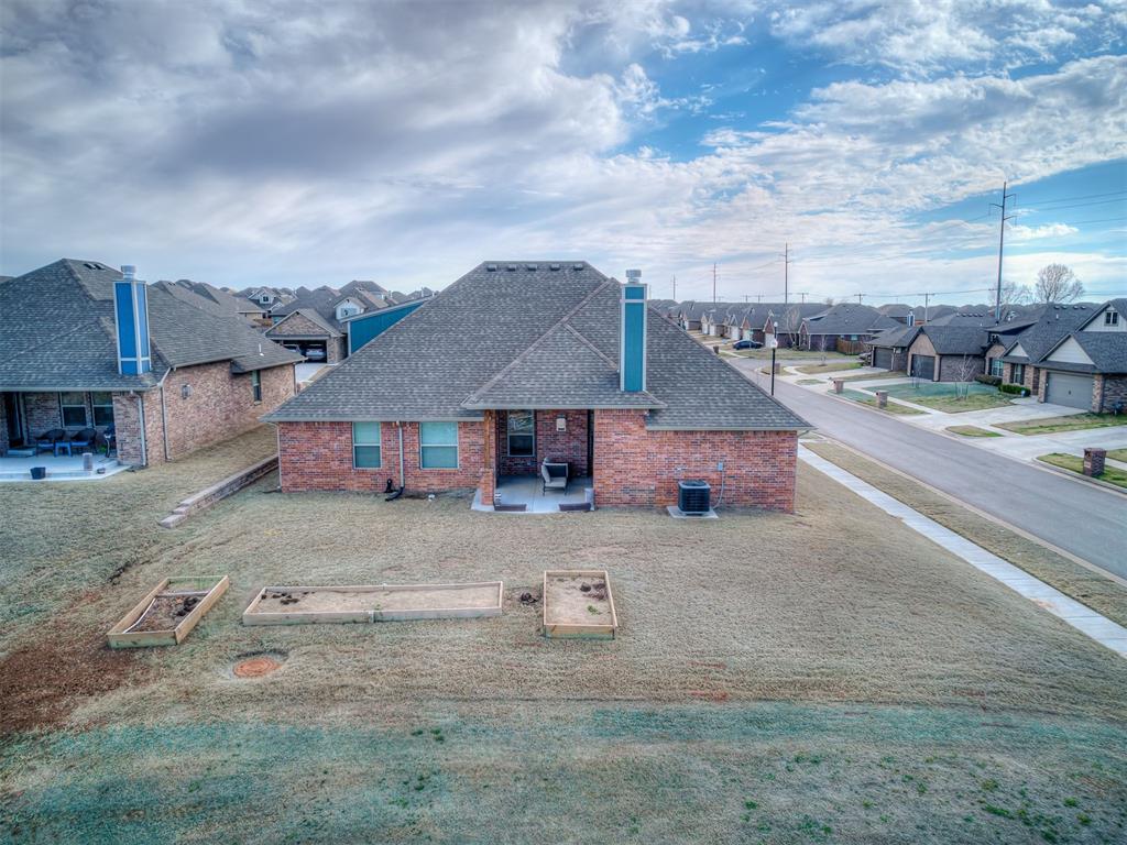 9321 Nw 90th Street Property Photo 45