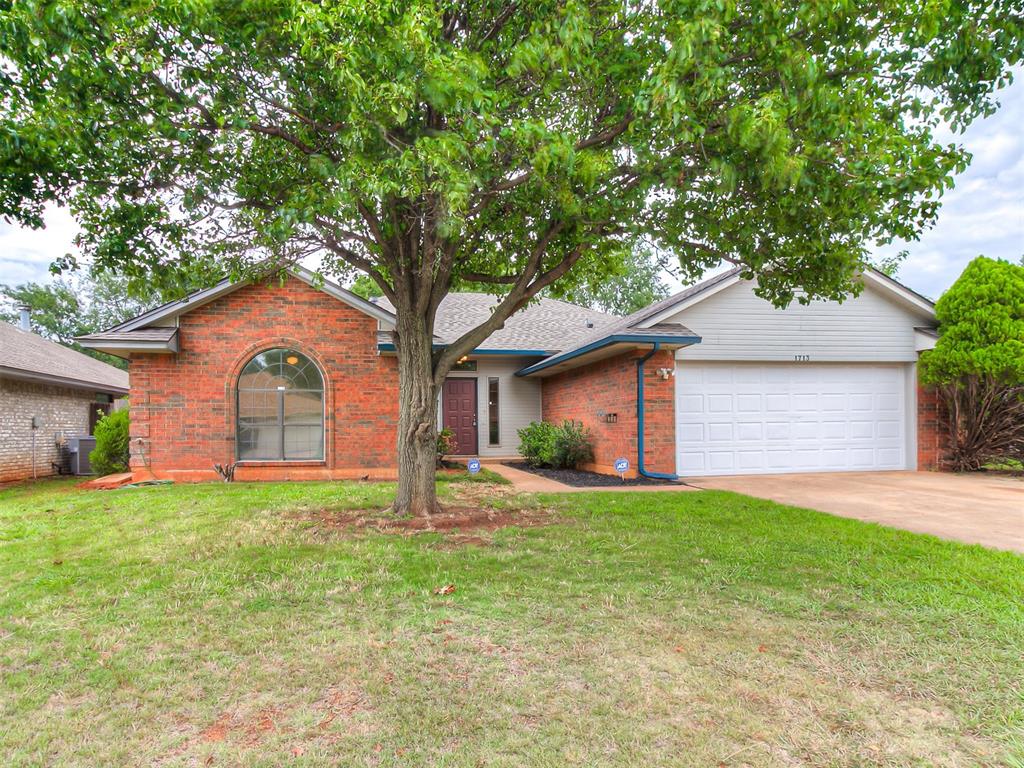 1713 Yosemite Place Property Photo 3