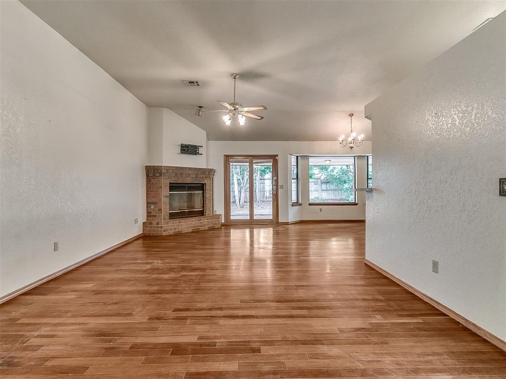 1713 Yosemite Place Property Photo 6