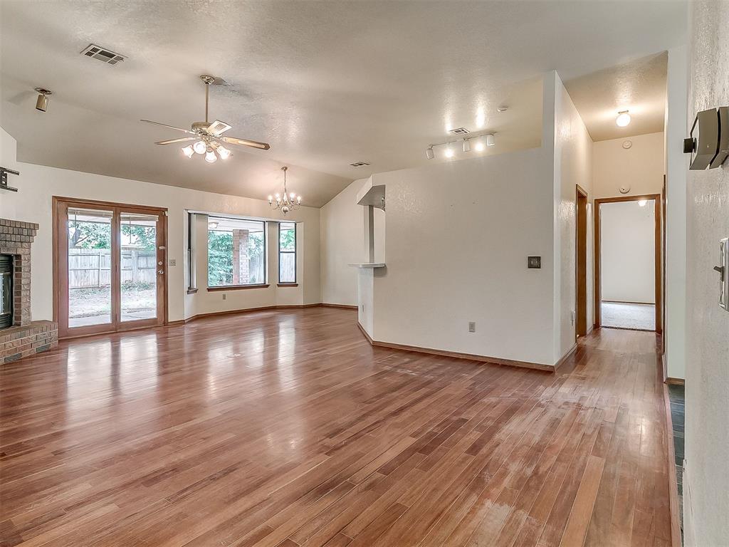 1713 Yosemite Place Property Photo 8