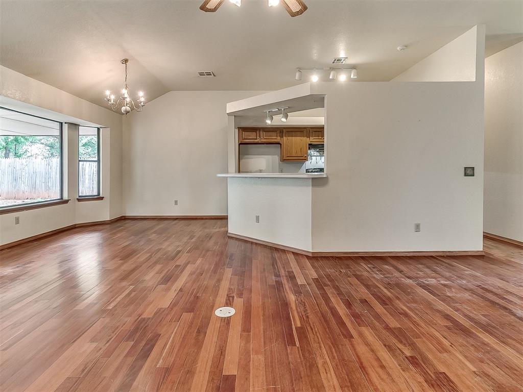 1713 Yosemite Place Property Photo 10