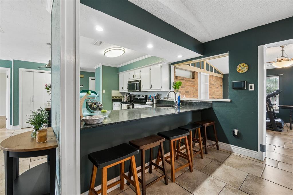 82 E Meadowlark Road Property Photo 15