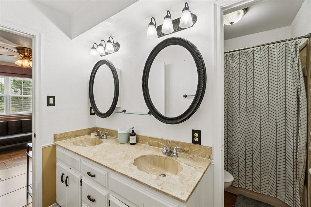 82 E Meadowlark Road Property Photo 31