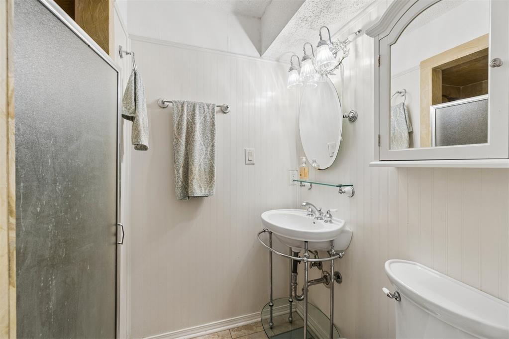 82 E Meadowlark Road Property Photo 40