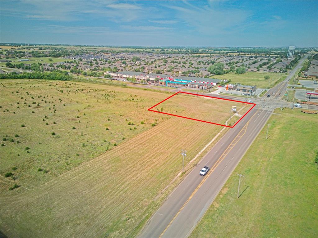 200 S Cemetery Road Property Photo 3