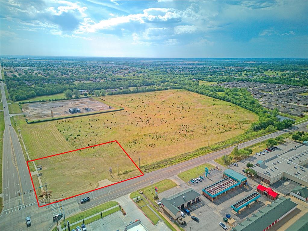 200 S Cemetery Road Property Photo 4