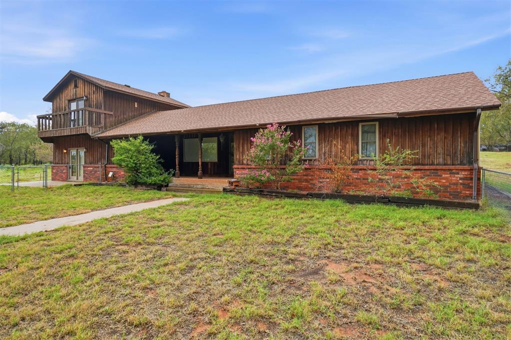 925 S Falcon Road Property Photo 1