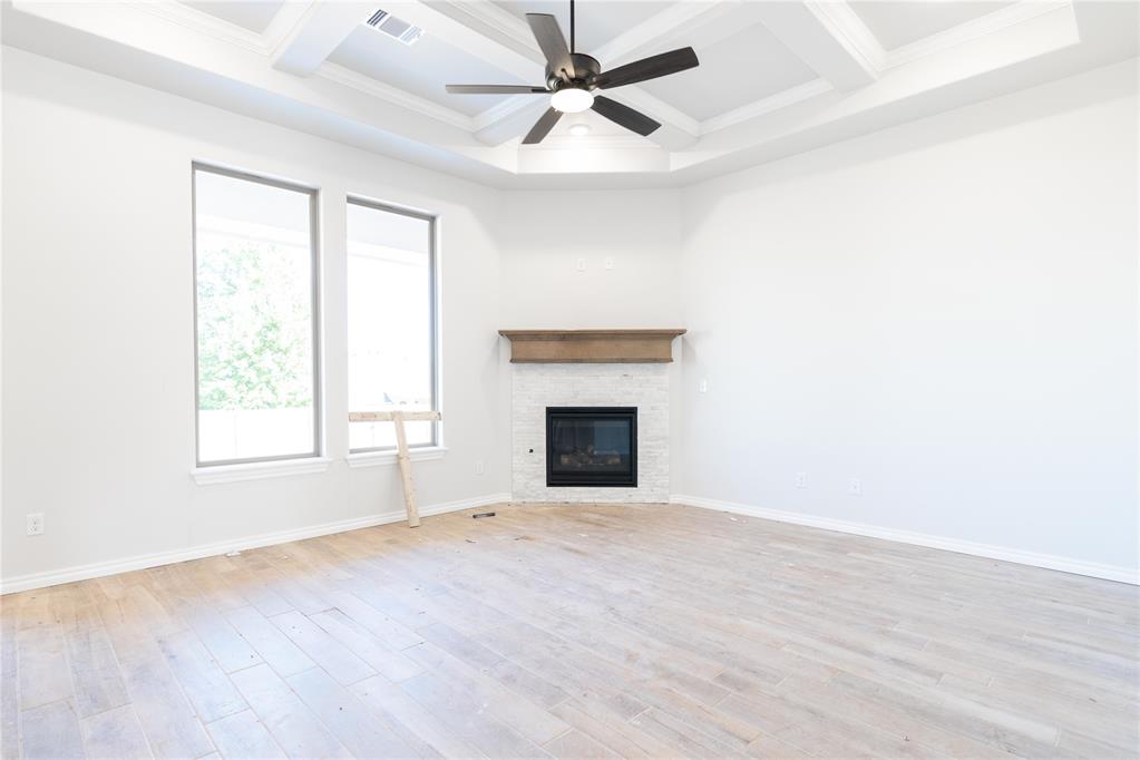8732 Kate Crossing Property Photo 3