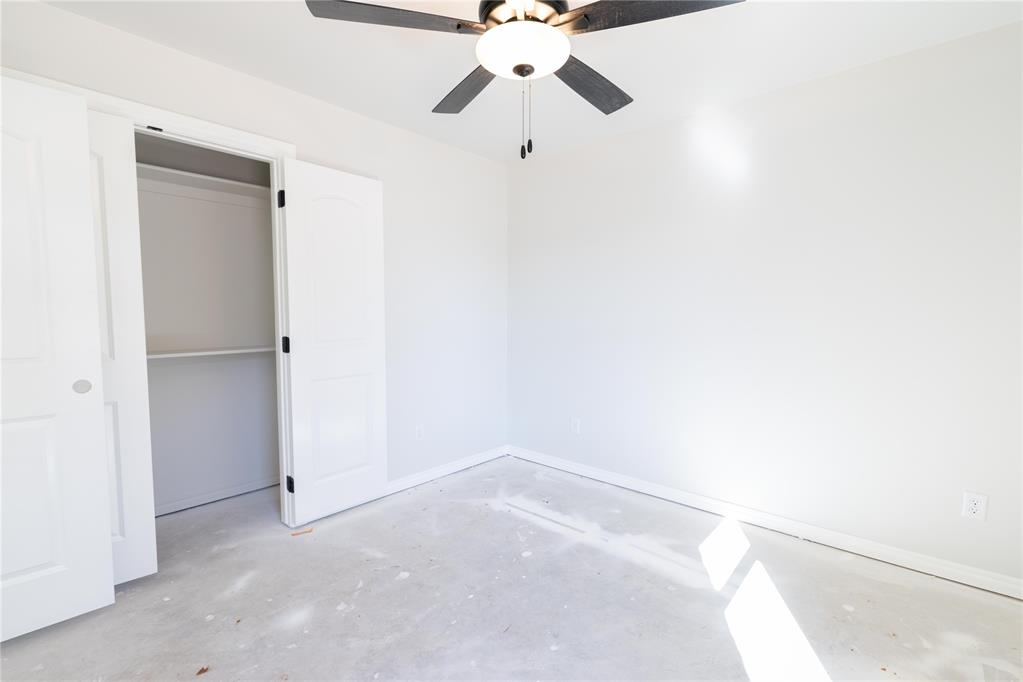 8732 Kate Crossing Property Photo 14