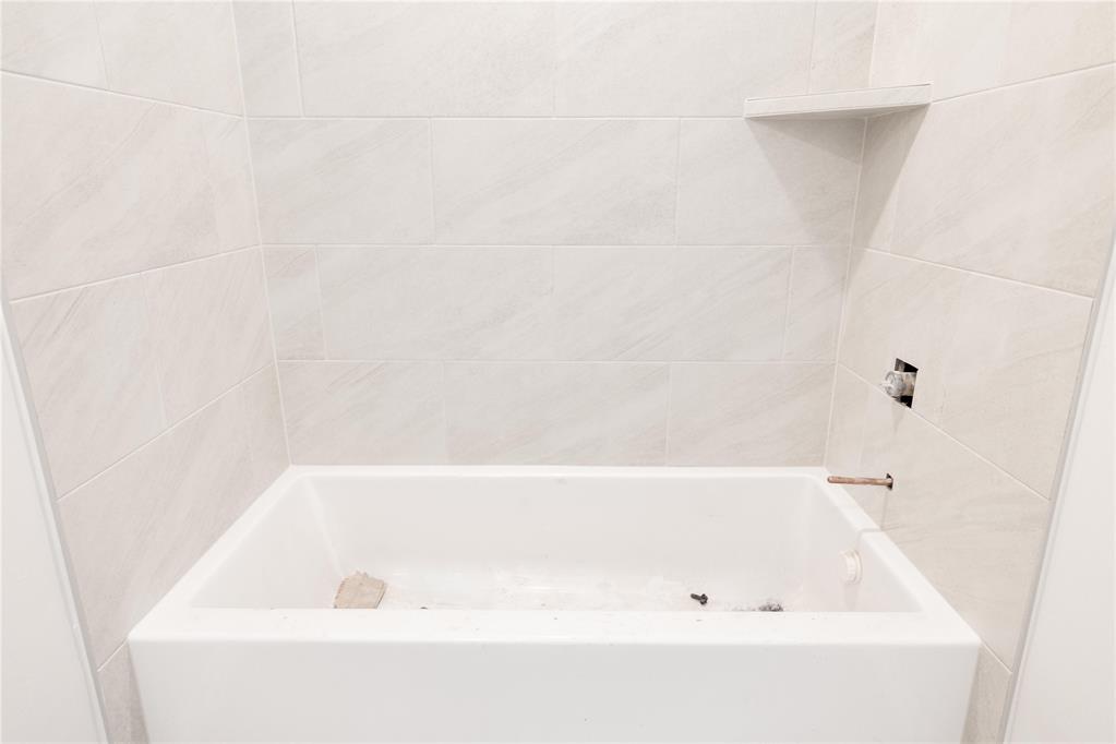 8732 Kate Crossing Property Photo 15