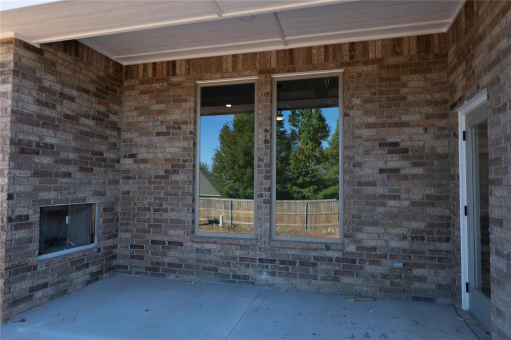 8732 Kate Crossing Property Photo 22