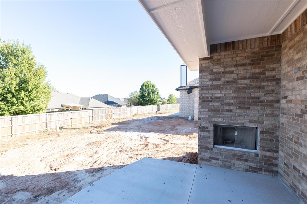 8732 Kate Crossing Property Photo 23