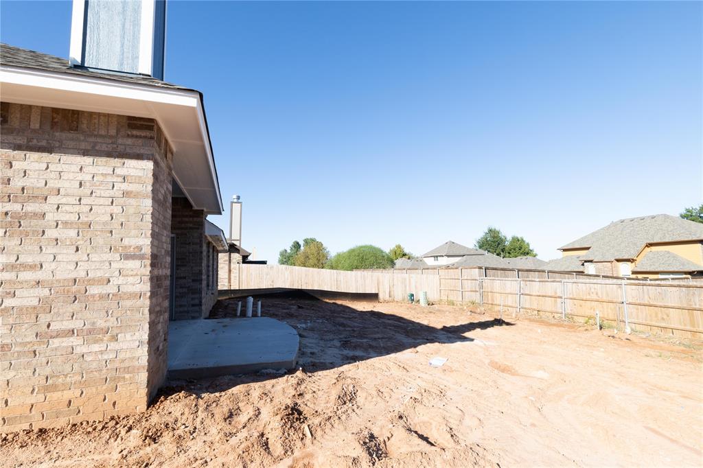 8732 Kate Crossing Property Photo 24