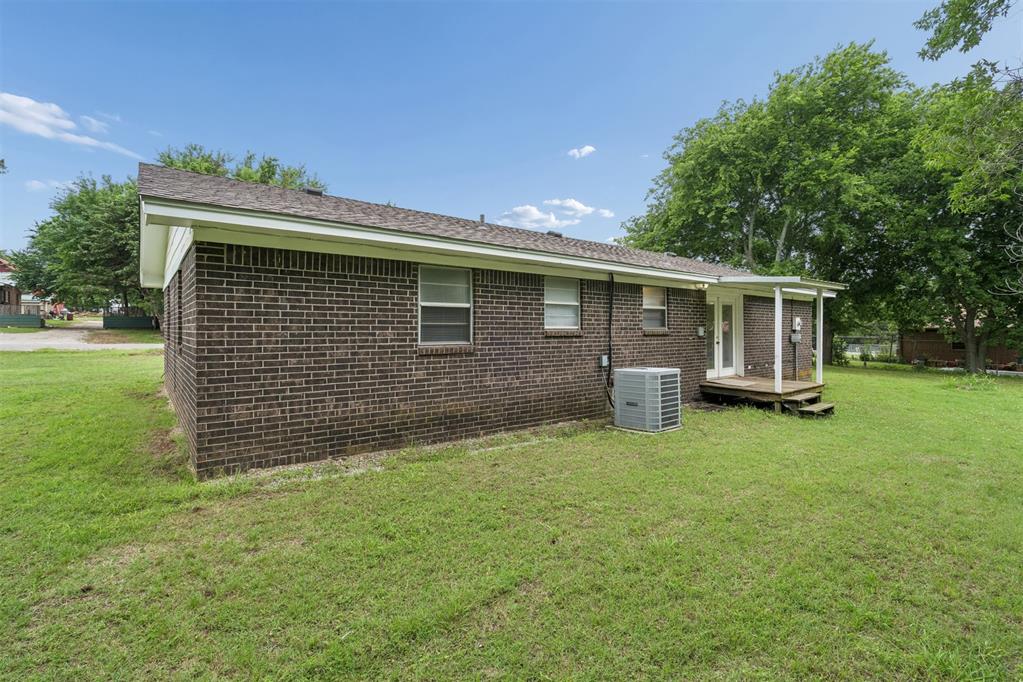 1820 W Ardmore Avenue Property Photo 45