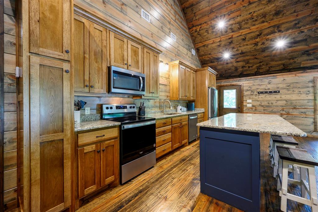 70 Breeann Circle Property Photo 10