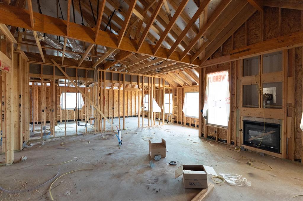 2121 Nw 171st Street Property Photo 2