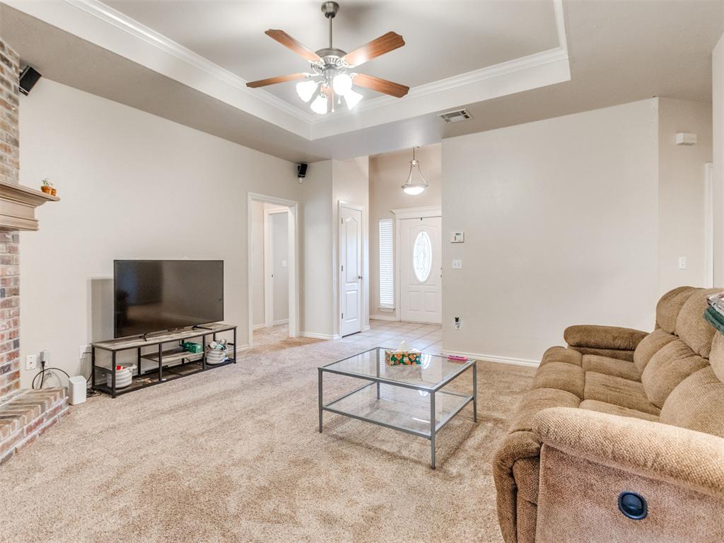 4617 Stag Horn Drive Property Photo 4