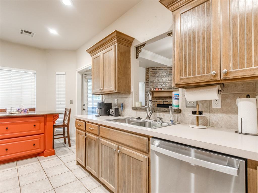 4617 Stag Horn Drive Property Photo 8