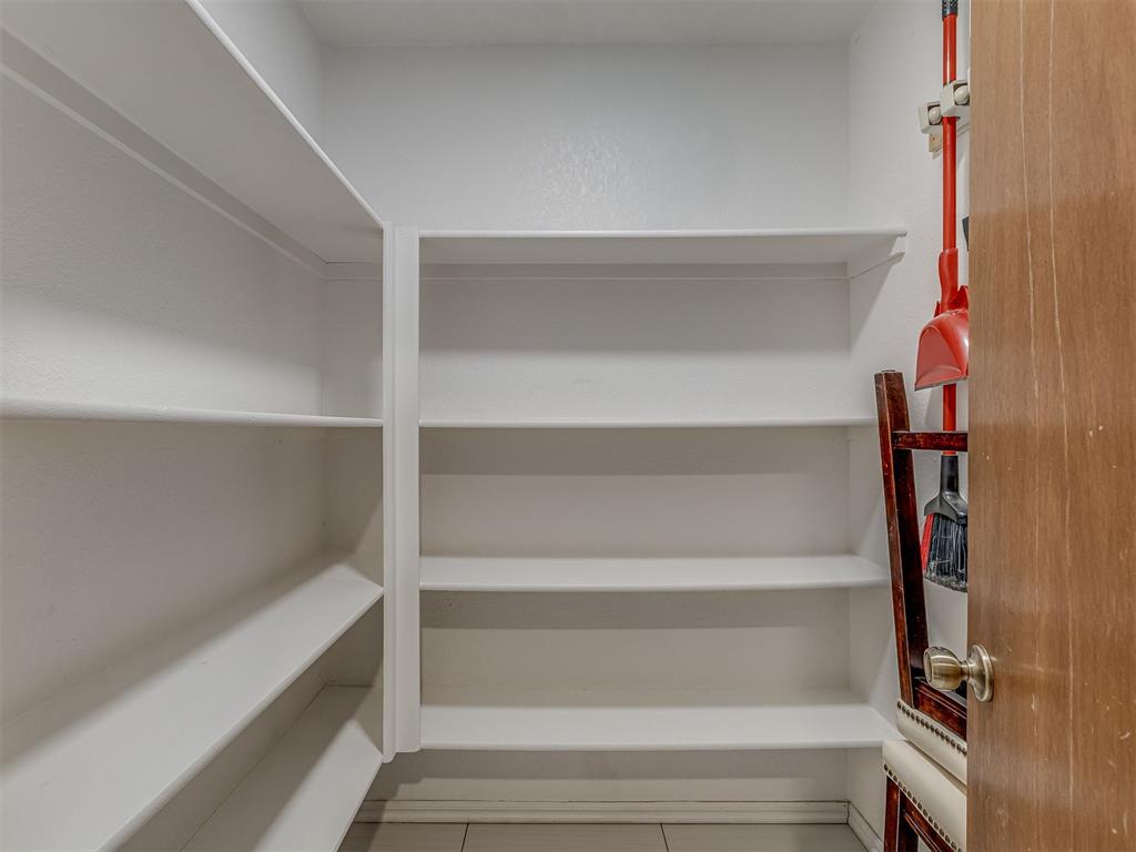 1230733 Property Photo 21