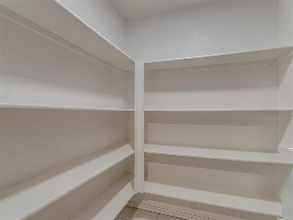 1230733 Property Photo 22