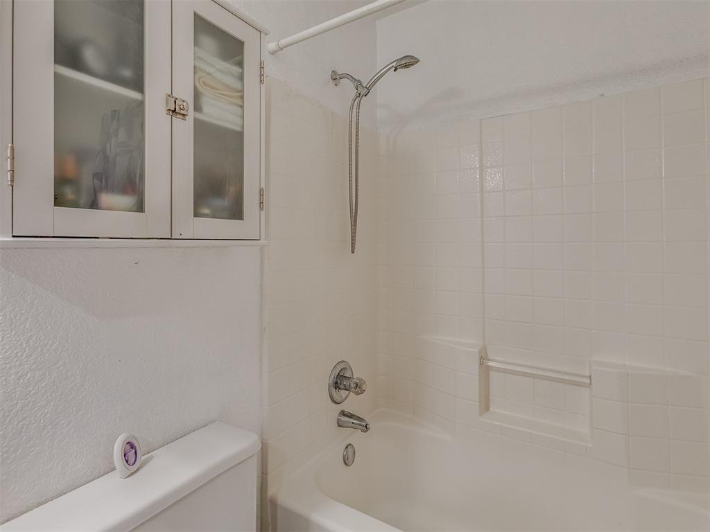 1230733 Property Photo 36