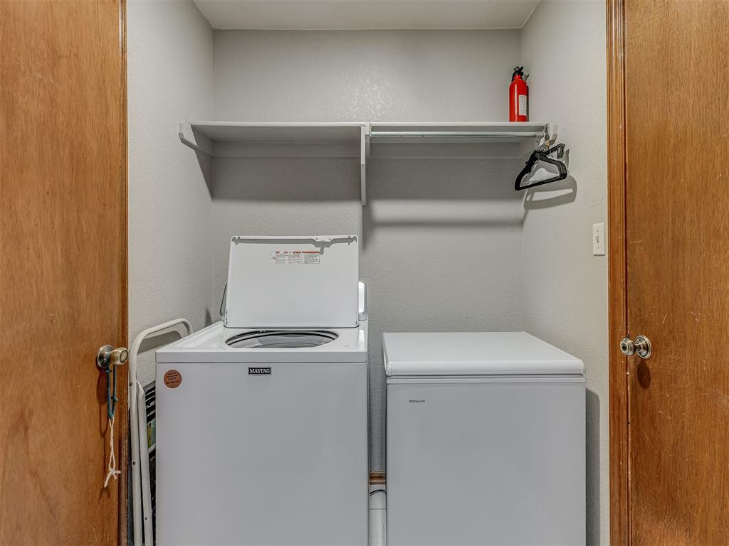 1230733 Property Photo 38